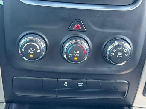 Used 2014 RAM 1500 Big Horn AWD/4WD image 35