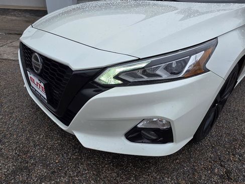 Used 2022 Nissan Altima 2.5 SR w/ Midnight Edition Package image 36