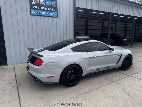 Used 2017 Ford Mustang Shelby GT350 w/ Electronics Package image 19