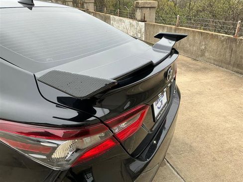 Used 2021 Toyota Camry SE FWD image 17