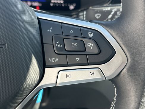 New 2026 Volkswagen Taos S FWD image 22