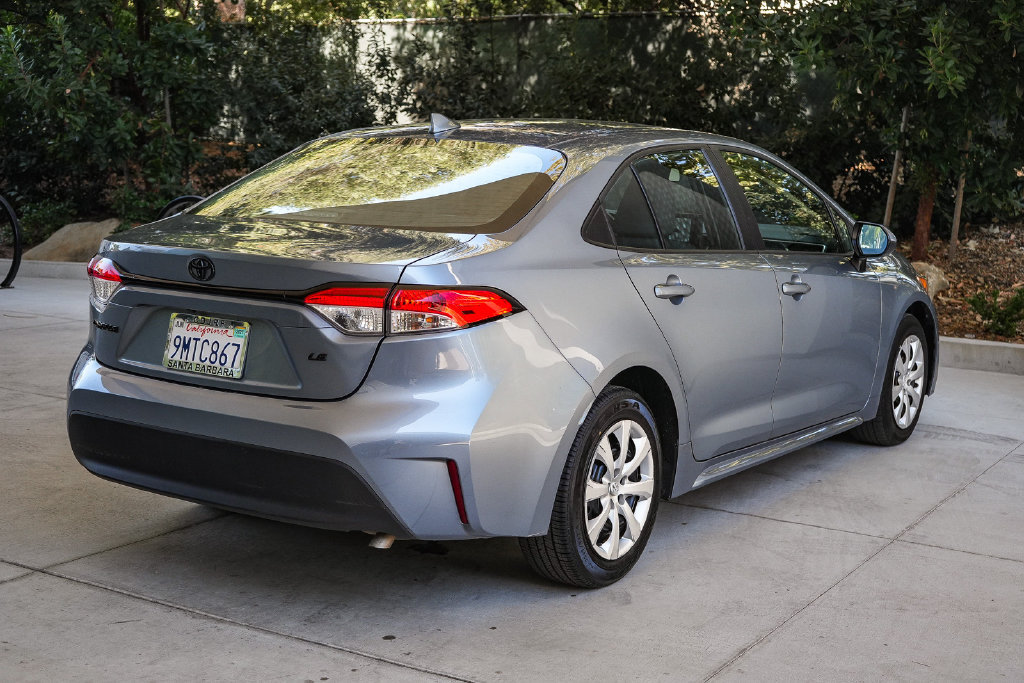 Used 2024 Toyota Corolla LE FWD image 6
