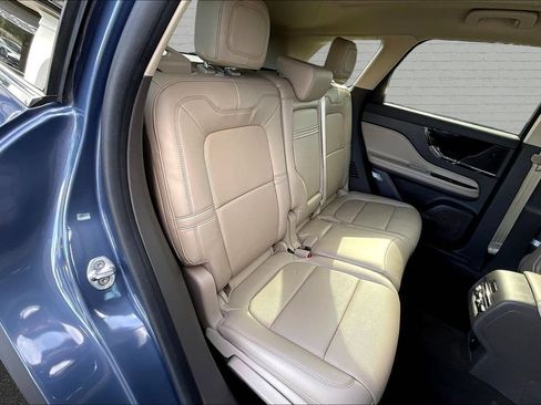 Used 2022 Lincoln Corsair Reserve w/ Elements Package FWD image 25