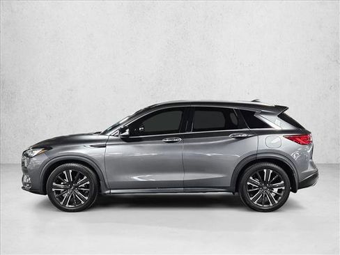 Used 2022 INFINITI QX50 Luxe w/ Appearance Package image 9