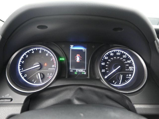 Used 2024 Toyota Camry SE FWD image 6