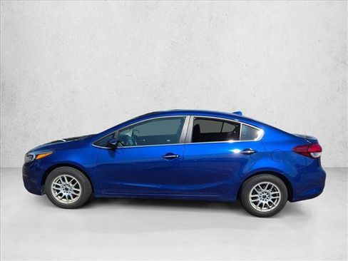 Used 2017 Kia Forte EX FWD image 8