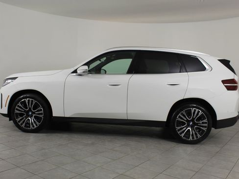 New 2026 BMW X3 xDrive30 w/ Premium Package image 2