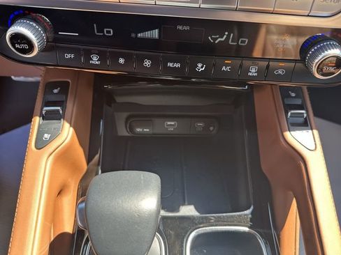 Used 2025 Kia Telluride SX Prestige X-Pro AWD/4WD image 42