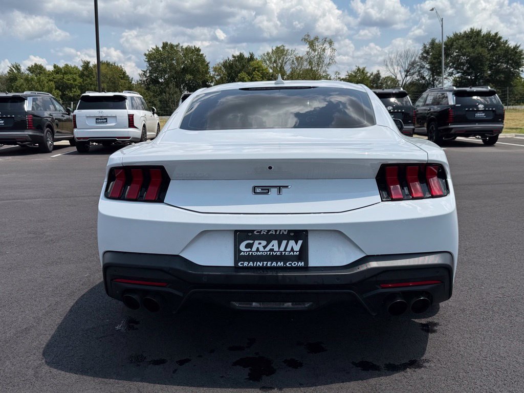 Used 2025 Ford Mustang GT Premium RWD image 6