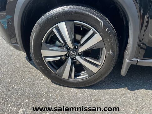 Used 2023 Nissan Rogue SL w/ SL Premium Package AWD/4WD image 30