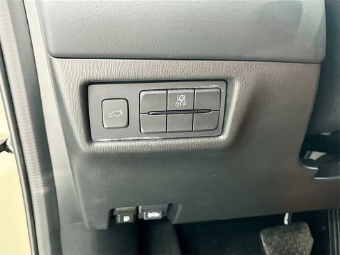 Used 2024 MAZDA CX-5 Carbon Edition image 11