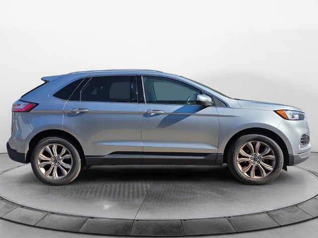 Used 2020 Ford Edge Titanium w/ Cargo Accessory Package FWD image 6