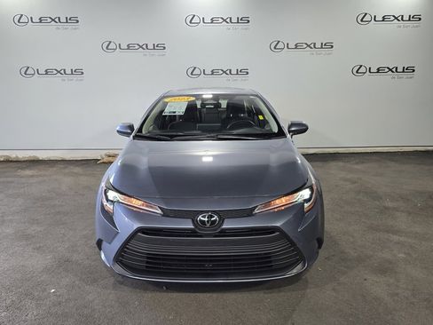 Used 2023 Toyota Corolla LE image 2