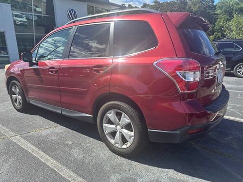 Used 2014 Subaru Forester 2.5i Limited AWD/4WD image 10