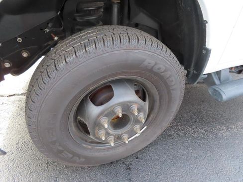 Used 2024 RAM 3500 Tradesman image 10