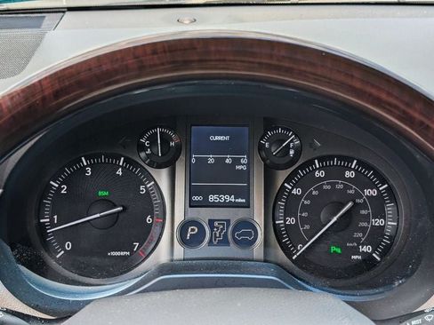 Used 2019 Lexus GX 460 Premium AWD/4WD image 24
