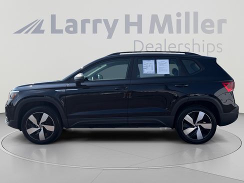 Used 2023 Volkswagen Taos S AWD/4WD image 2