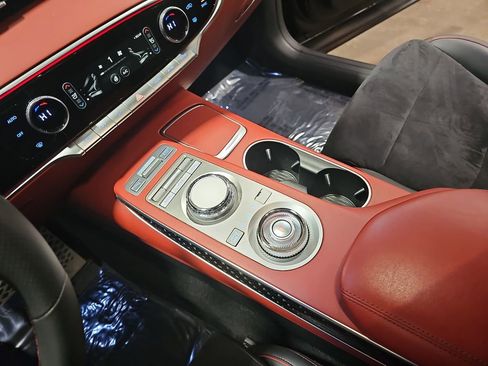 Used 2022 Genesis GV70 3.5T Sport w/ Sport Prestige Package image 24