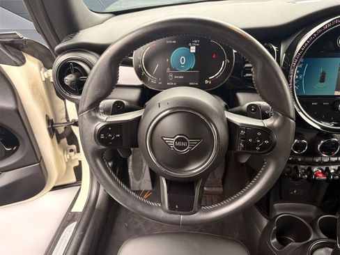 Certified 2022 MINI Cooper S image 16