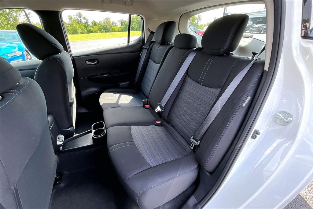 Used 2025 Nissan Leaf S FWD image 24