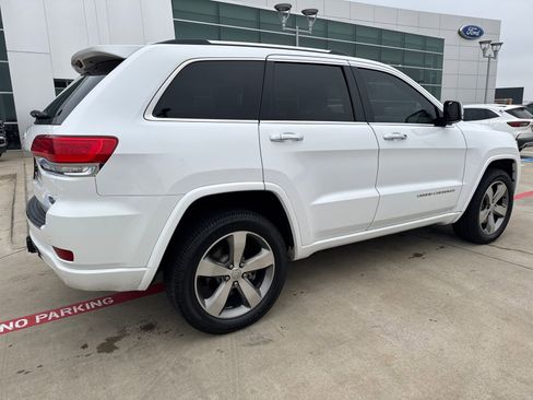 Used 2015 Jeep Grand Cherokee Overland w/ Advanced Technology Group image 5