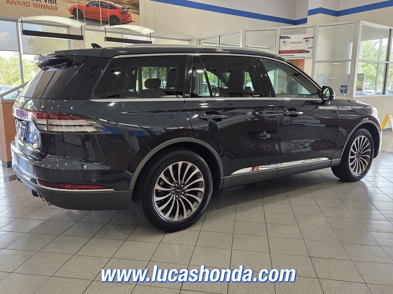 Used 2022 Lincoln Aviator Reserve w/ Equipment Group 201A RWD image 4