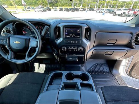 Used 2025 Chevrolet Silverado 1500 W/T w/ WT Value Package AWD/4WD image 5