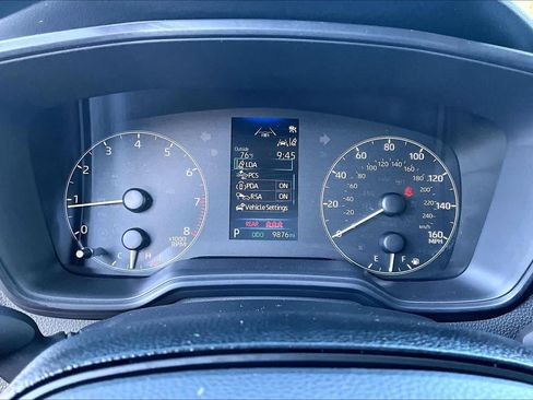 Certified 2025 Toyota Corolla LE FWD image 25