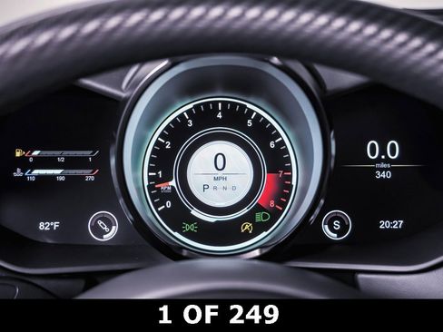 Used 2023 Aston Martin V12 Vantage Roadster image 28