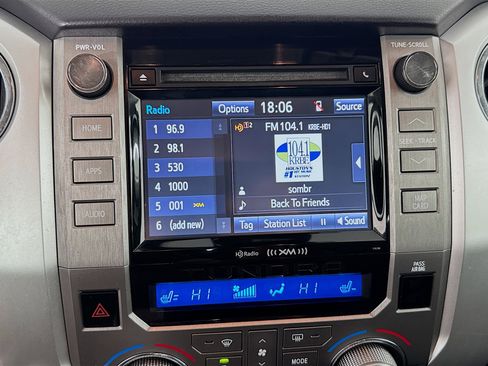 Used 2018 Toyota Tundra Limited image 17