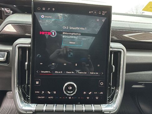 New 2026 GMC Yukon Elevation image 19