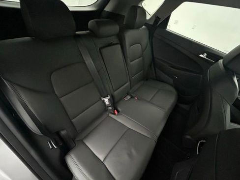 Used 2021 Hyundai Tucson Limited image 39