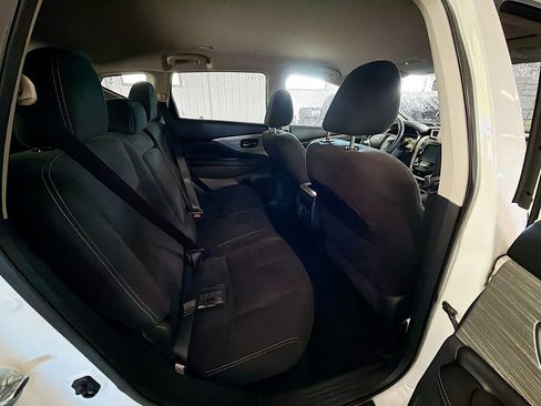 Used 2017 Nissan Murano Platinum FWD image 11