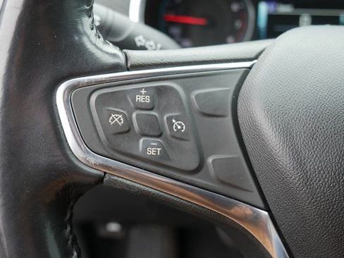 Used 2018 Chevrolet Malibu LT image 15