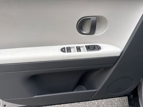 Used 2025 Hyundai Ioniq 5 SEL image 20