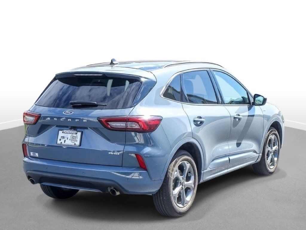 Used 2024 Ford Escape ST-Line w/ Tech Pack #1 AWD/4WD image 10