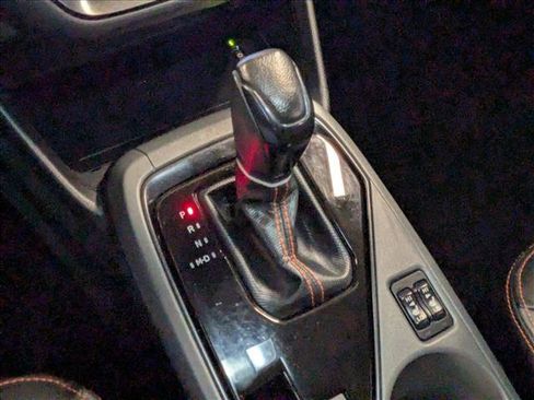 Used 2024 Subaru Crosstrek 2.5i Limited w/ Popular Package #3 image 18