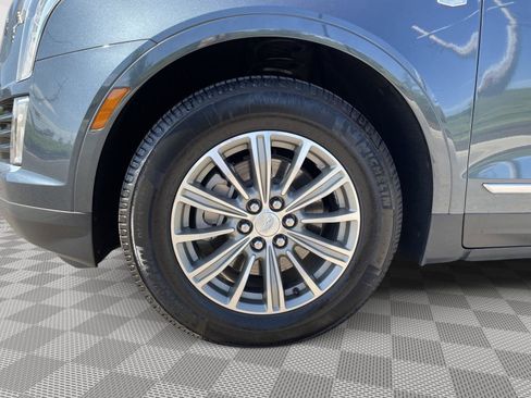 Used 2019 Cadillac XT5 Luxury FWD image 16