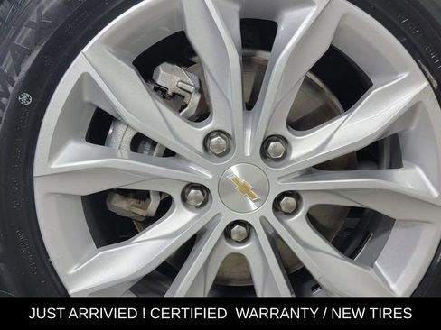 Used 2025 Chevrolet Malibu LT FWD image 10