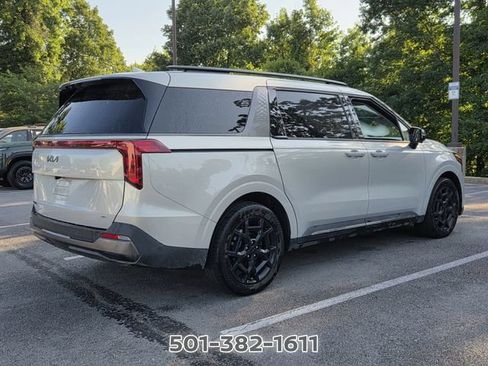 Used 2025 Kia Carnival SX w/ SX Dark Edition Package FWD image 5