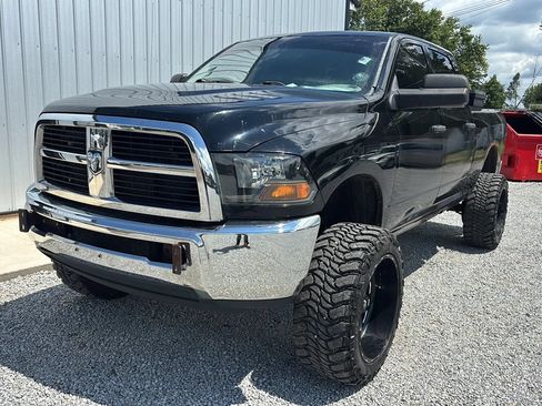 Used 2012 RAM 2500 ST w/ Chrome Appearance Group AWD/4WD image 10