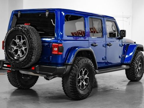Used 2019 Jeep Wrangler Unlimited Rubicon AWD/4WD image 9