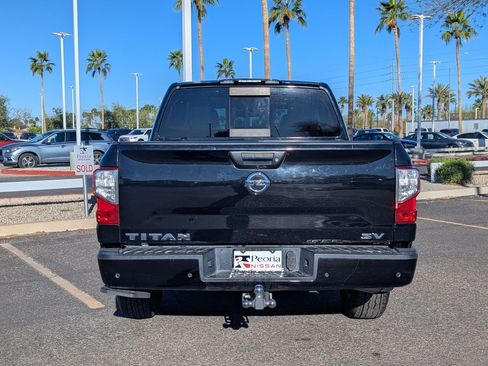 Certified 2021 Nissan Titan SV w/ SV Convenience Package image 5