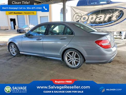Used 2013 Mercedes-Benz C 250 Sedan image 3
