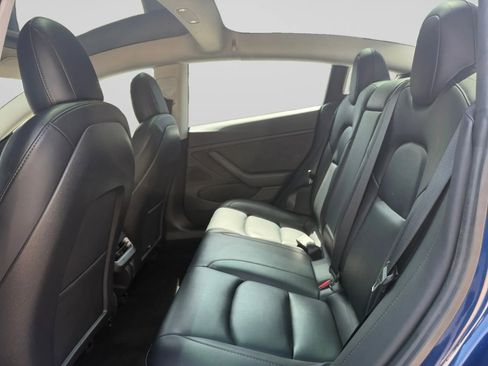 Used 2021 Tesla Model 3 Long Range AWD/4WD image 28