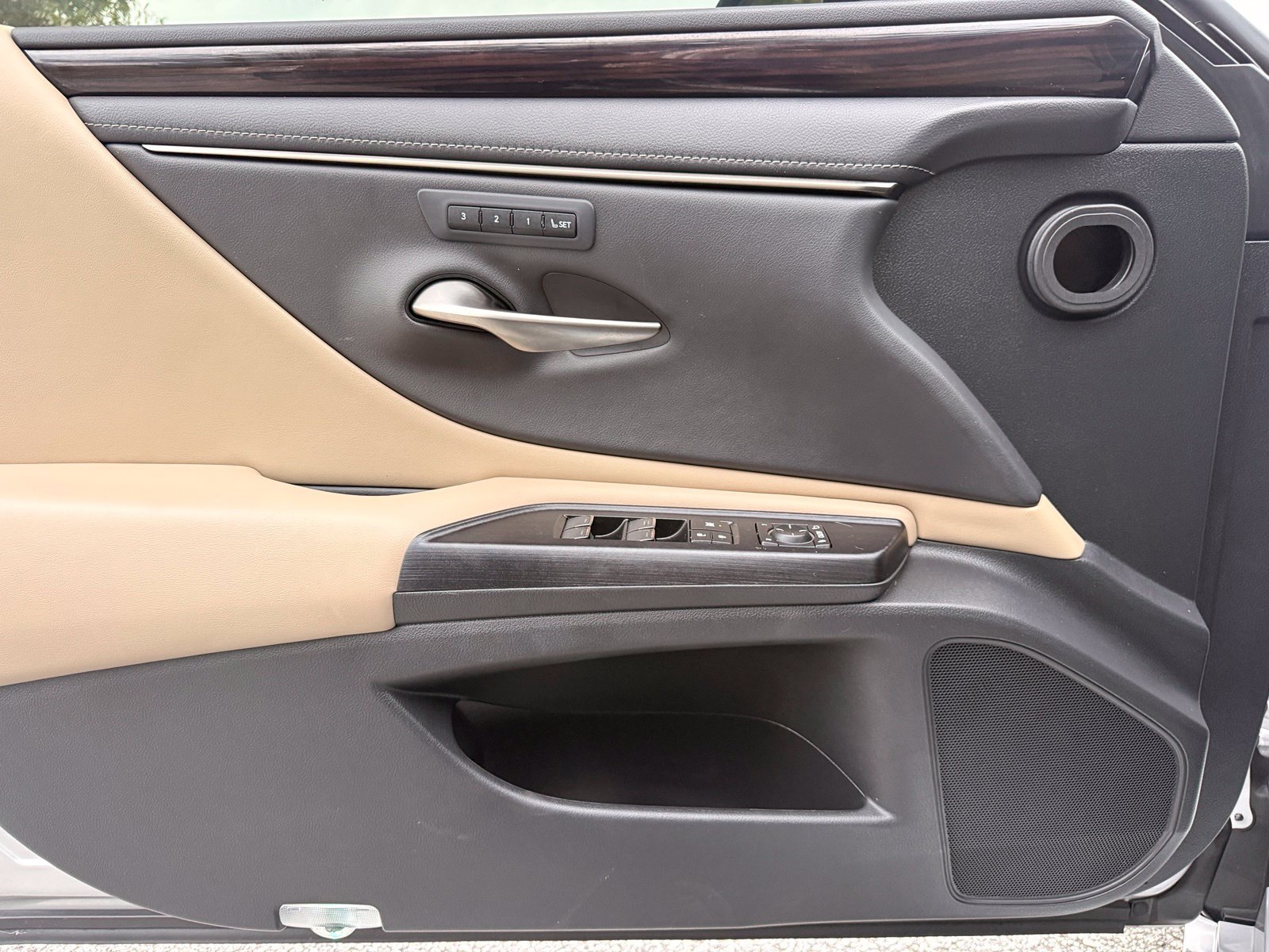 Used 2021 Lexus ES 350 w/ Premium Package FWD image 43