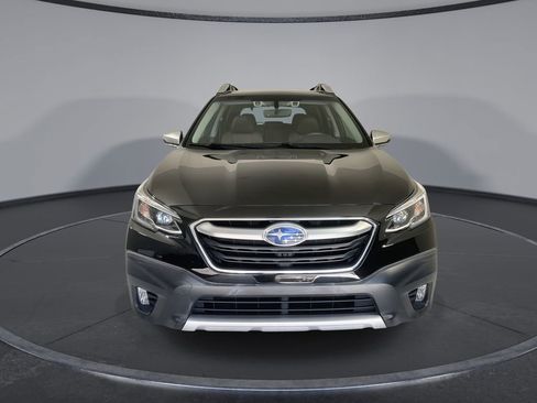 Used 2020 Subaru Outback Touring XT AWD/4WD image 3