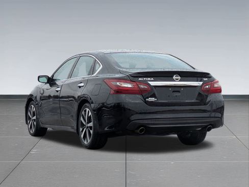 Used 2018 Nissan Altima 2.5 SR image 4