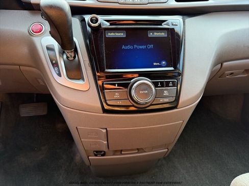 Used 2016 Honda Odyssey EX image 29