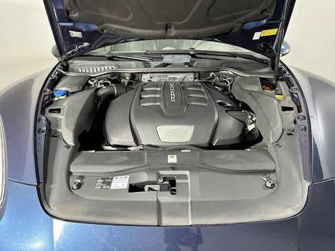 Used 2014 Porsche Cayenne Diesel AWD/4WD image 33